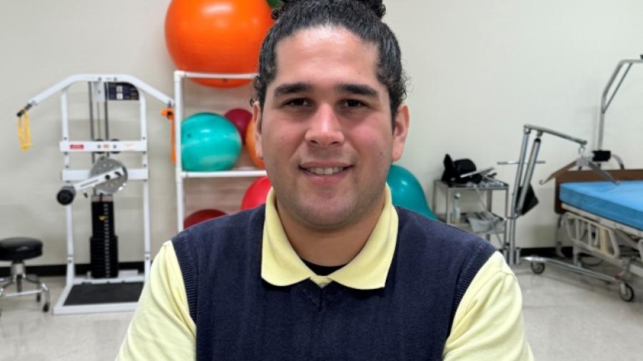 Yesvier Aviles Mendez is a member of Student Government and a member of the Phi Theta Kappa Honor Society who is enrolled in the Physical Therapist Assistant degree program.