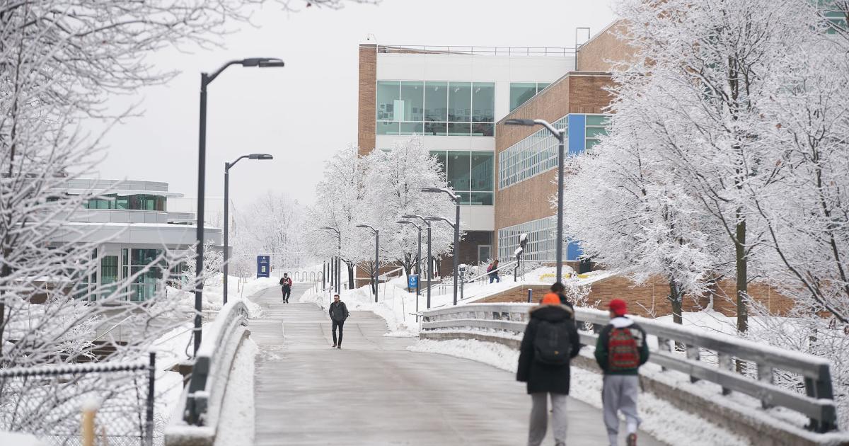 Home Onondaga Community College    DSC2357 0 